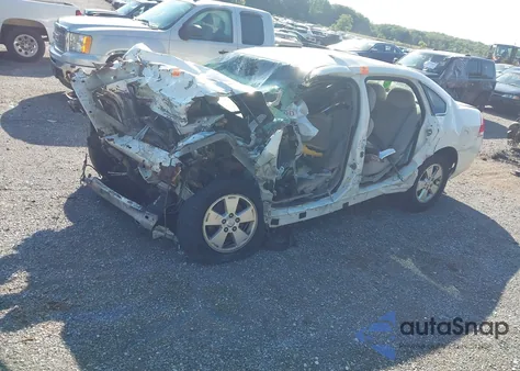 2010 Chevrolet Impala Lt z USA, uszkodzony, nr VIN 2G1WB5EN2A1216131